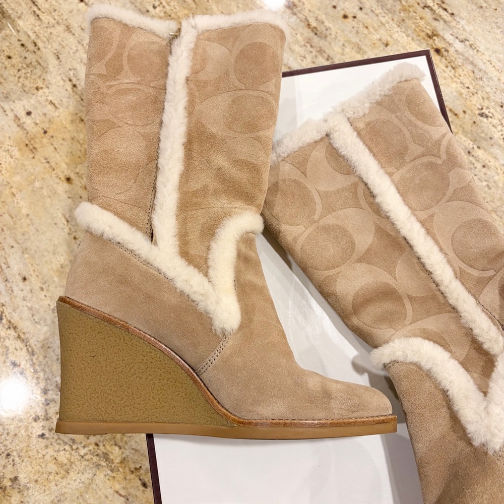 COACH Jordana Camel Suede Signature Monogram Wedge Boots 8 A7208 - Picture 3 of 6
